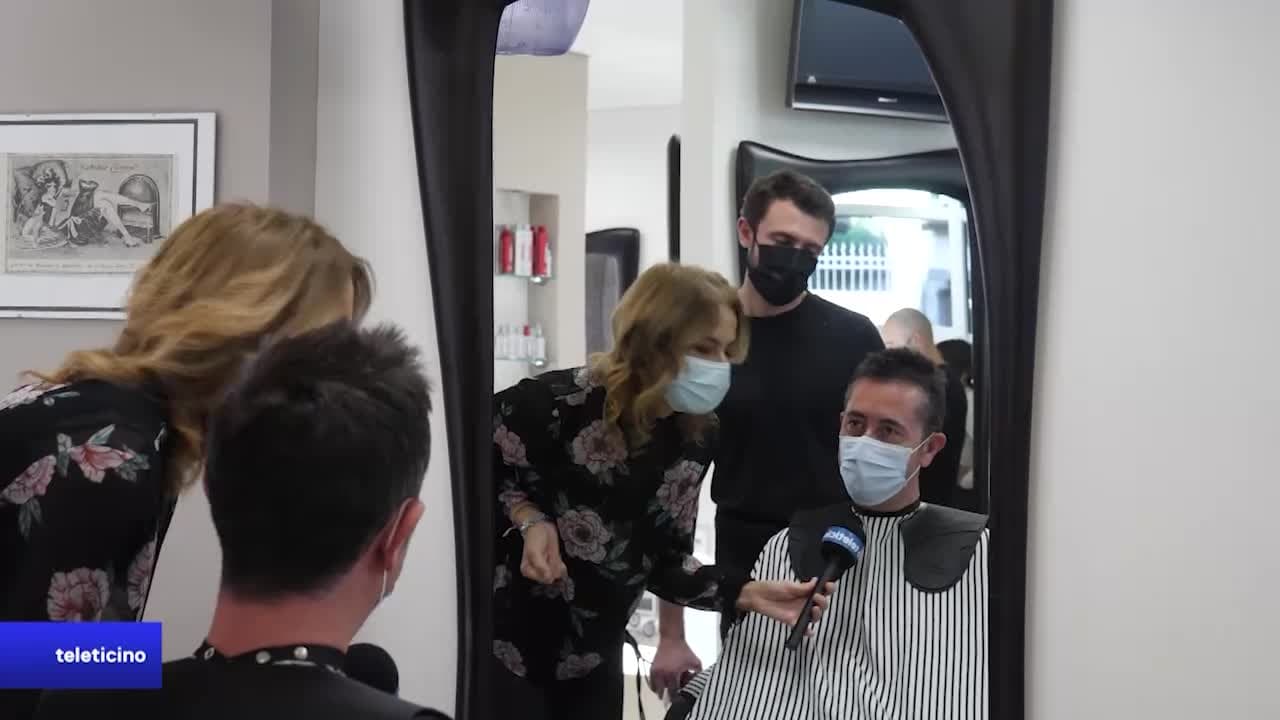 Appuntamento in salone - Tre generazioni dal barbiere